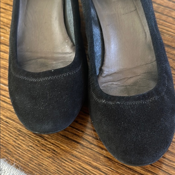 Prada Black Suede Women's Shoes - Picture 7 of 9